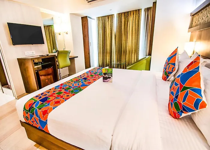 Fabhotel Vatika Mumbai Nasik Highway מלון